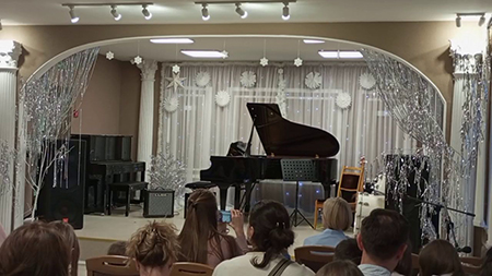 Новогодний концерт Рождество в кругу друзей 2025-2026, ДМШИ 13 Минска